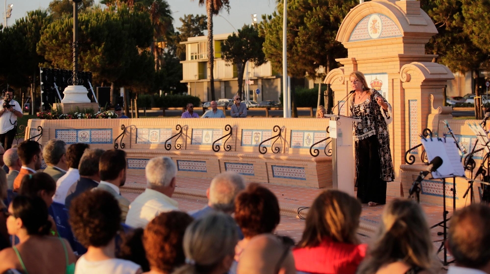 La AP de Huelva recupera la Fuente de las Naciones para los onubenses La AP de Huelva recupera la Fuente de las Naciones para los onubenses
