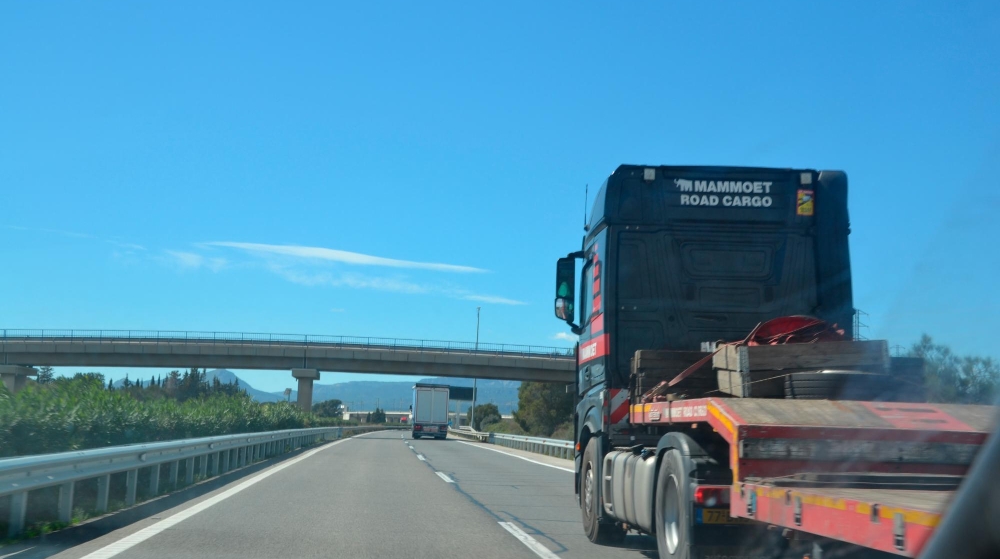El e-CMR se confirma como alternativa de mejora en las operaciones de transporte intracomunitarias El e-CMR se confirma como alternativa de mejora en las operaciones de transporte intracomunitarias