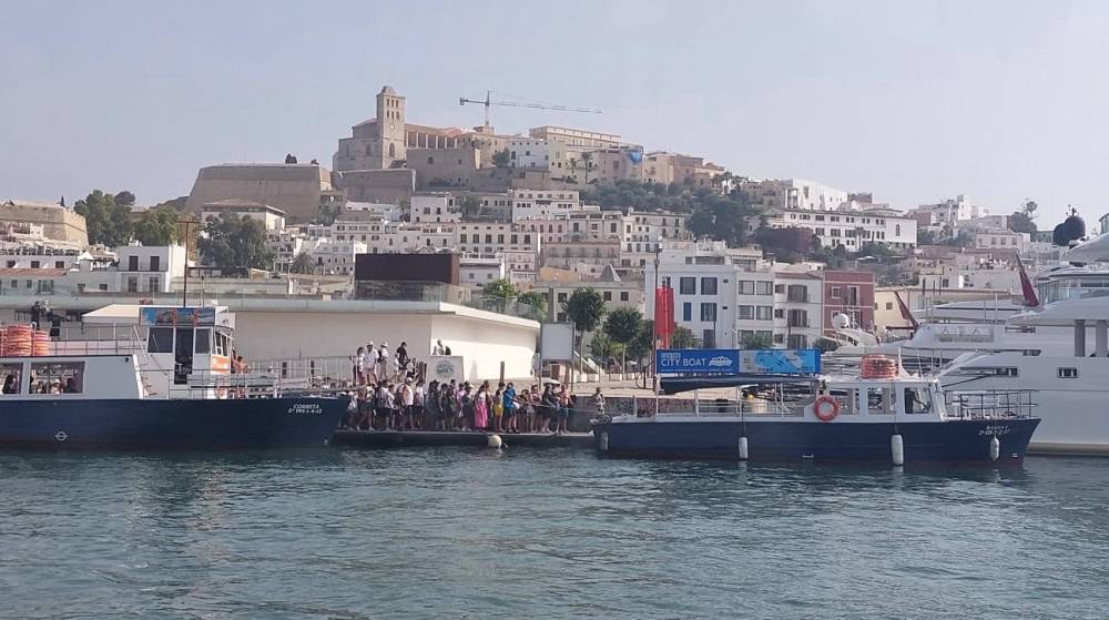 La APB saca a concurso público el servicio de bus náutico del puerto de Eivissa