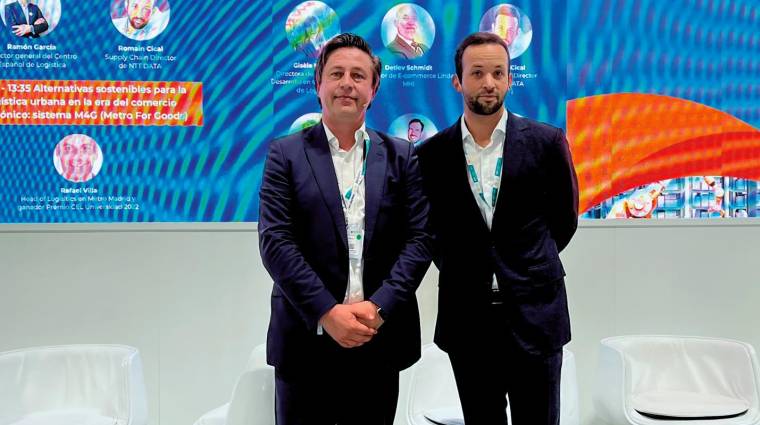 Ramón García, director general del CEL; y Romain Cical, Supply Chain Director en NTT DATA, al término de la presentación del estudio.