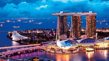 Una “estrategia coherente” de innovación e inversión en transformación ecológica y tecnologías digitales ha permitido a Singapur recuperar su posición de liderazgo como potencia marítima