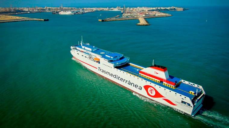 El organismo apunta que la naviera ha incumplido supuestamente los compromisos que adquirió al comprar Trasmediterránea en 2018.