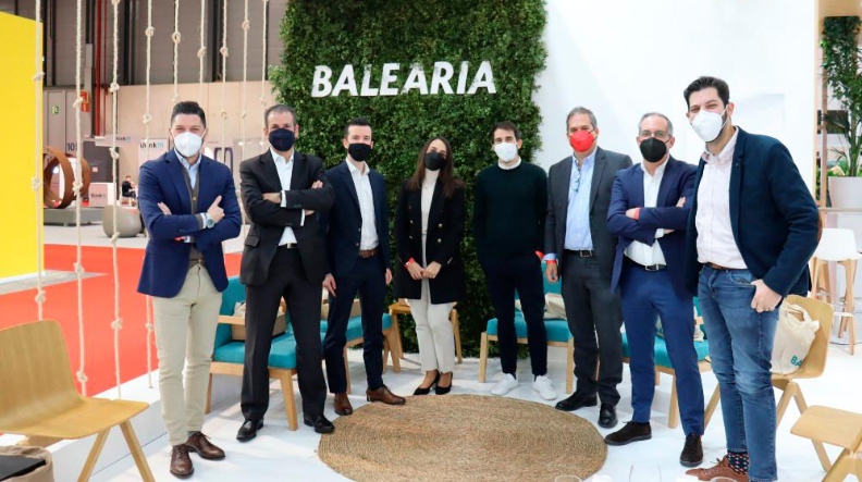 Baleària analiza la digitalización en la transformació del sector turístico Baleària analiza la digitalización en la transformació del sector turístico