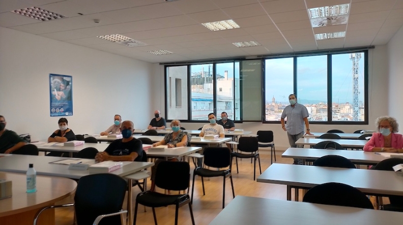 ATEIA Barcelona inicia el curso de reciclaje para el transporte aéreo de MMPP ATEIA Barcelona inicia el curso de reciclaje para el transporte aéreo de MMPP