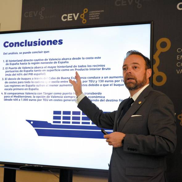 Alfredo Soler, presidente de Propeller Valencia, durante su intervención. Foto R. T.