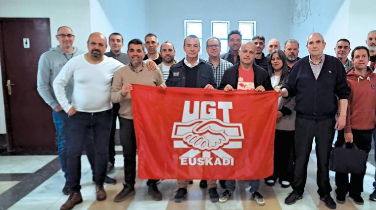 La jornada organizada por UGT Euskadi en Pasaia reunió a representantes de Avilés, Gijón, Santander, Bilbao y Pasaia.
