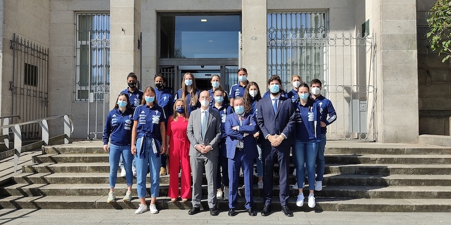 El R.C. Celta de baloncesto femenino visita el Puerto de Vigo