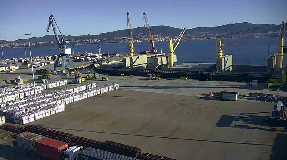 Kaleido coordina una descarga r&eacute;cord de m&aacute;s de 16.000 toneladas de aluminio en el Puerto de Vigo