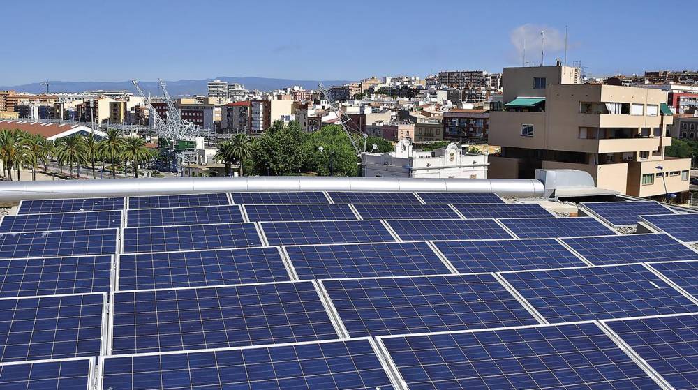 Port Tarragona instala placas solares en el Refugio 1 del Moll de Costa