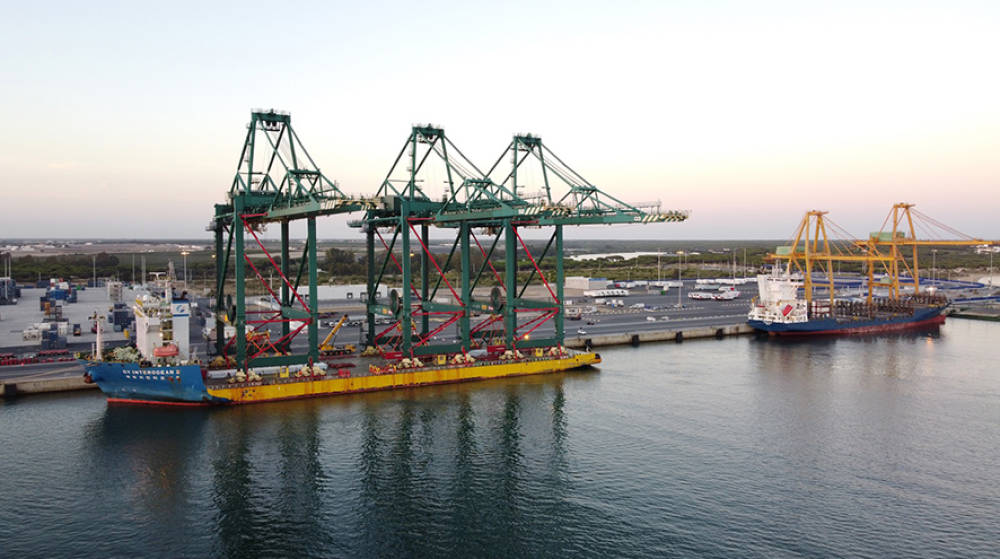 Huelva aumenta su capacidad con las tres nuevas gr&uacute;as adquiridas por&nbsp;Yilport