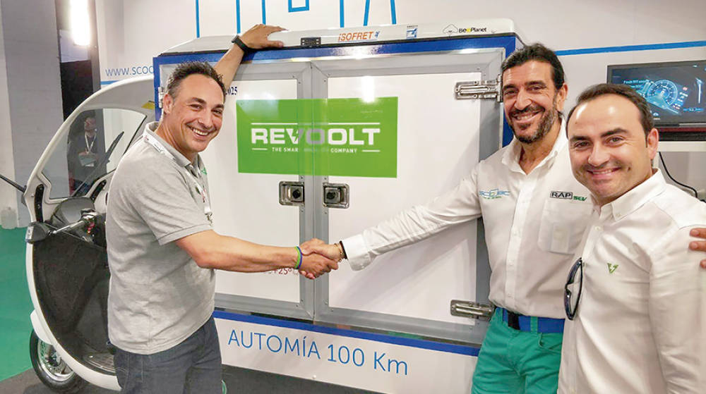 Revoolt incorpora el Scoobic Light a su flota de reparto urbano sostenible