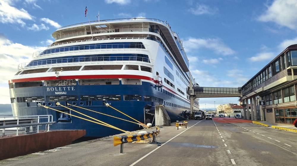 El buque “Bolette” cierra la temporada de cruceros en el Puerto de Santander
