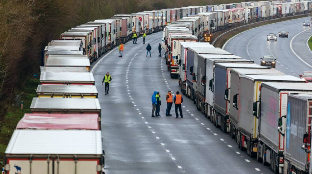 Camioneros: v&iacute;ctimas del Brexit, del COVID, de la burocracia y de los intereses pol&iacute;ticos