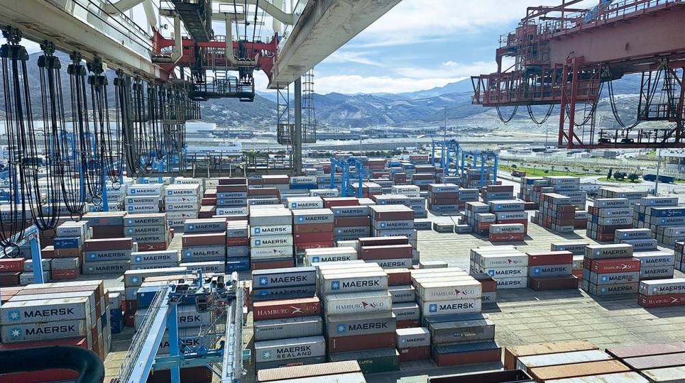 El mercado impulsa a las autoridades portuarias a volver a licitar más terminales