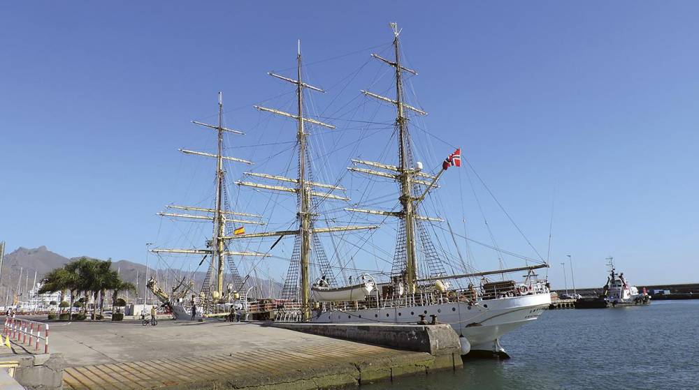 Puertos de Tenerife recibirá mañana al buque “HMS Falken”