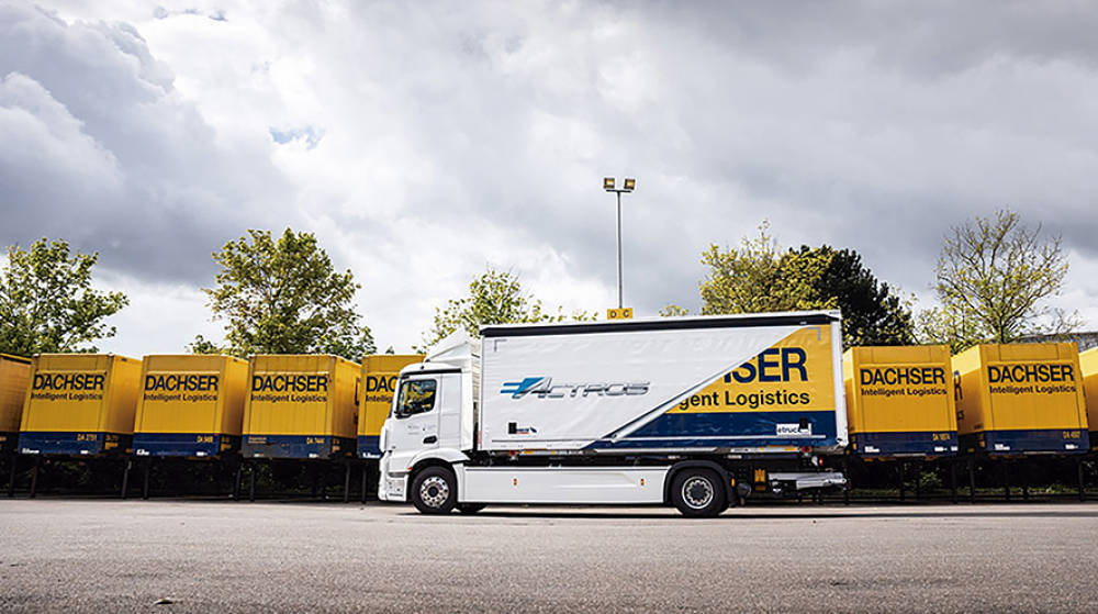 Dachser incorpora a su flota el primer cami&oacute;n 100% el&eacute;ctrico eActros de Mercedes-Benz