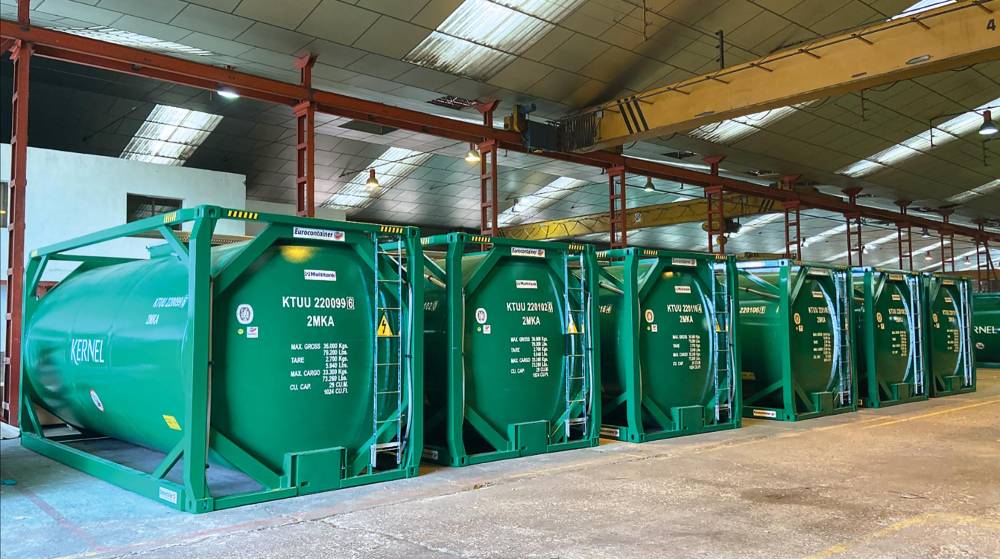 Eurocontainer ultima la fabricación de 200 contenedores para líquidos alimentarios