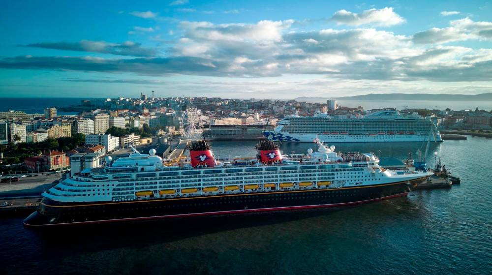 El Puerto de A Coruña supera el hito de los 300.000 cruceristas hasta octubre