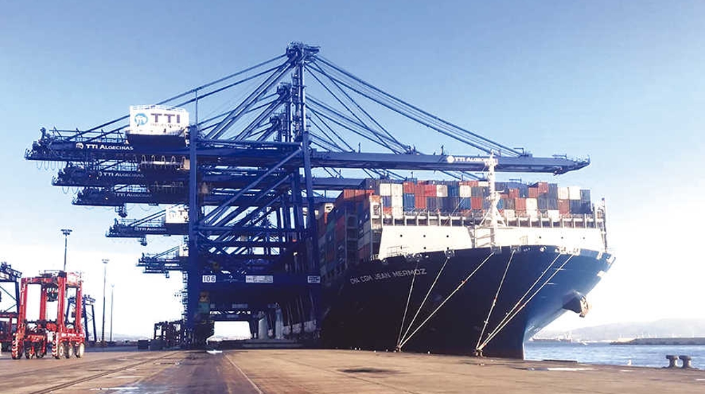 Algeciras acoge por vez primera la escala simult&aacute;nea de dos megaportacontenedores de m&aacute;s de 20.000 TEUs