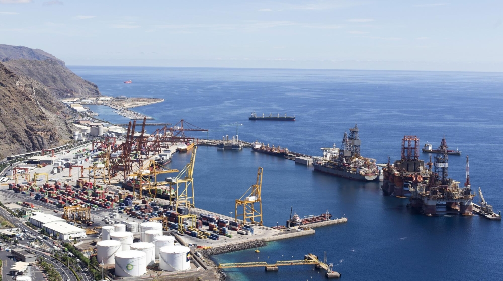 Puertos de Tenerife da luz verde a la concesión de Tenerife Shipyards para instalar un dique flotante