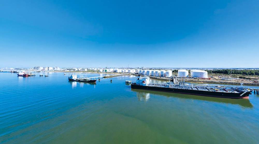 Maersk solicita una concesión para producir combustibles verdes en el Puerto de Huelva