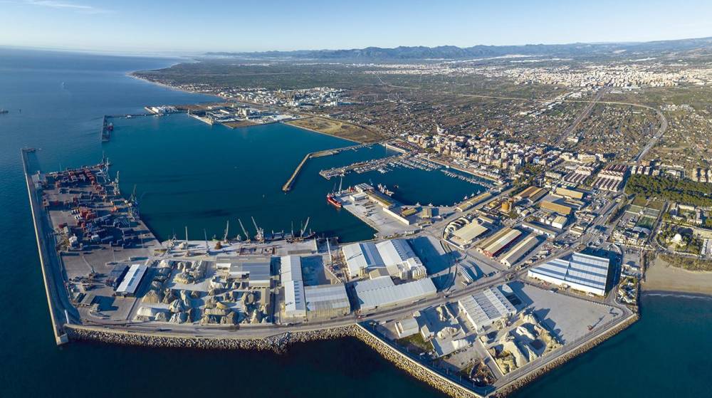 “El sector cerámico debe apostar por el Puerto de Castellón en un mayor porcentaje”