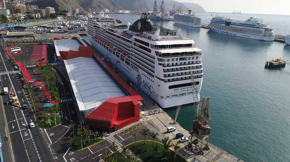 El Puerto de Santa Cruz de Tenerife recibe la visita de cinco cruceros con 16.600 personas