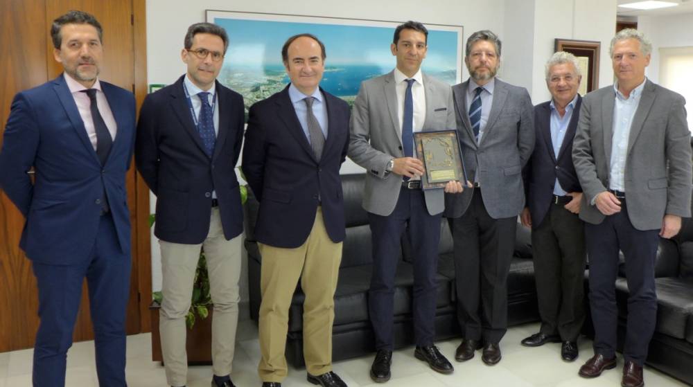 El Puerto de Algeciras reconoce la labor de Bernal al frente de ATEIA