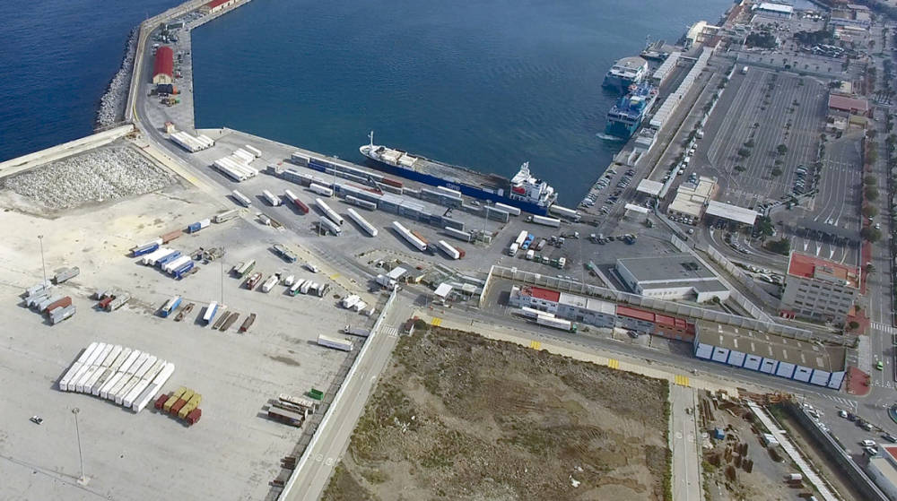 El Puerto de Ceuta desarrollar&aacute; un software para los tr&aacute;ficos de mercanc&iacute;as