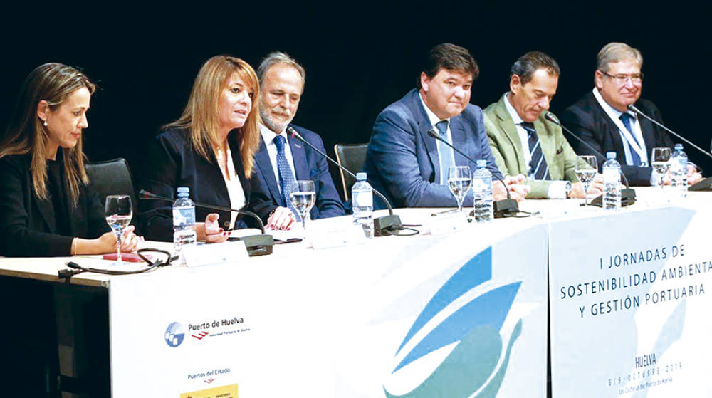 La viabilidad del crecimiento sostenible de los puertos, a debate en el Puerto de Huelva