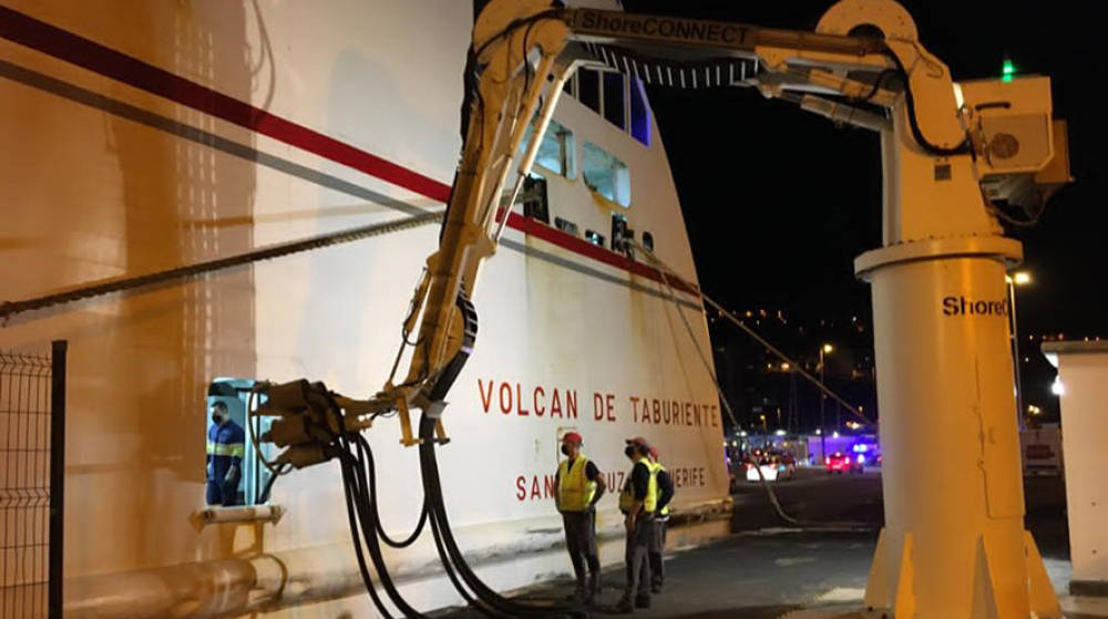 El Puerto de La Palma estrena su servicio de suministro el&eacute;ctrico a buques