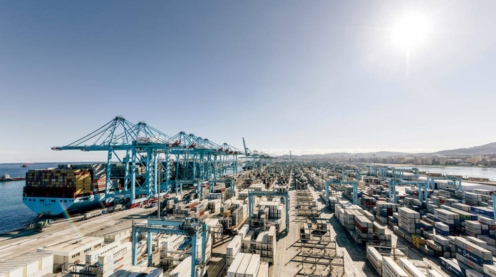 Los grandes puertos espa&ntilde;oles demuestran su capacidad para afrontar operativas r&eacute;cord