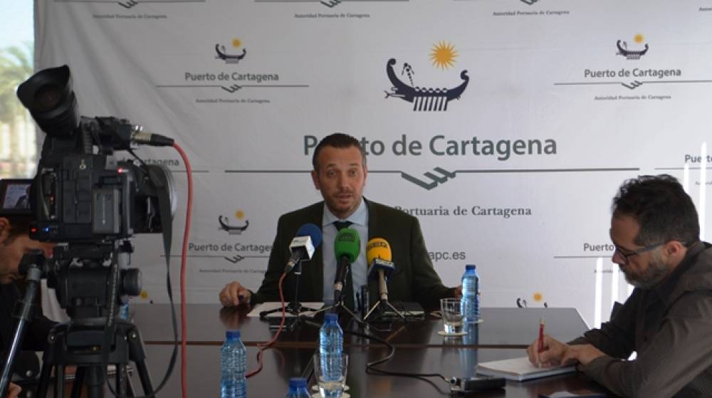 Ferm&iacute;n Rol y Pedro Pablo Hern&aacute;ndez tomar&aacute;n las decisiones en el Puerto de Cartagena tras la salida de Segado