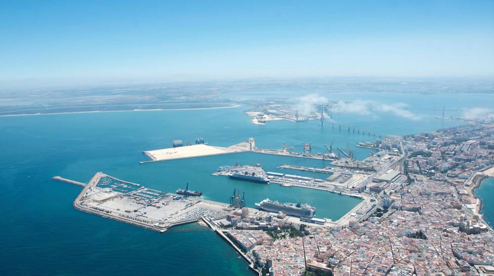 Los graneles líquidos impulsan los tráficos del Puerto de Cádiz en el primer trimestre