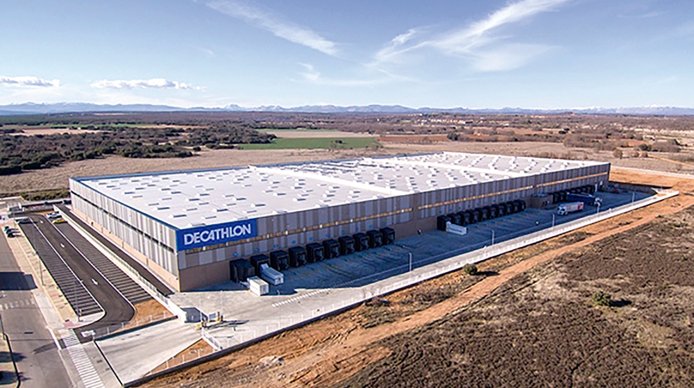 Decathlon pone en marcha su nuevo centro log&iacute;stico de Le&oacute;n