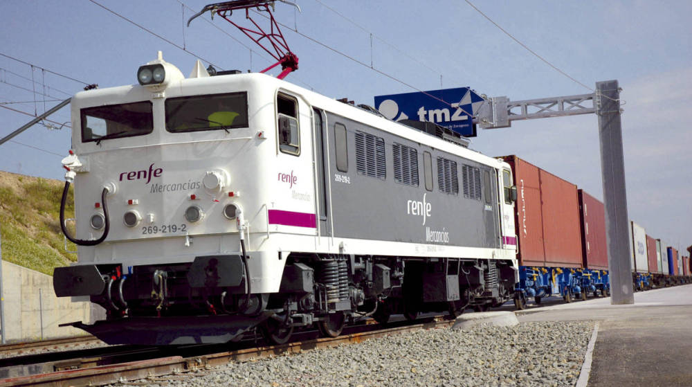 Renfe pone a la venta 71 locomotoras de mercanc&iacute;as