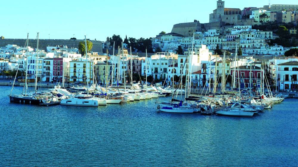 La APB saca a concurso público la gestión de puestos de amarre en la dársena de Poniente del Puerto de Eivissa