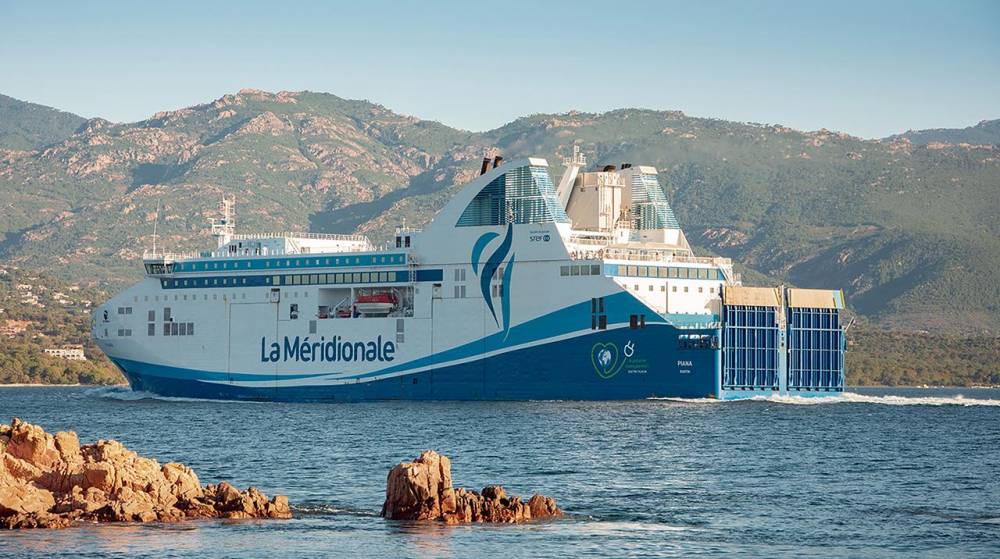 CMA CGM encarga dos nuevos buques de carga y pasaje para La Méridionale