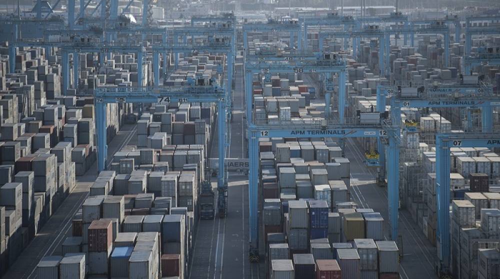 Los tr&aacute;ficos portuarios caen un 7,7% en enero y siguen recuperando terreno