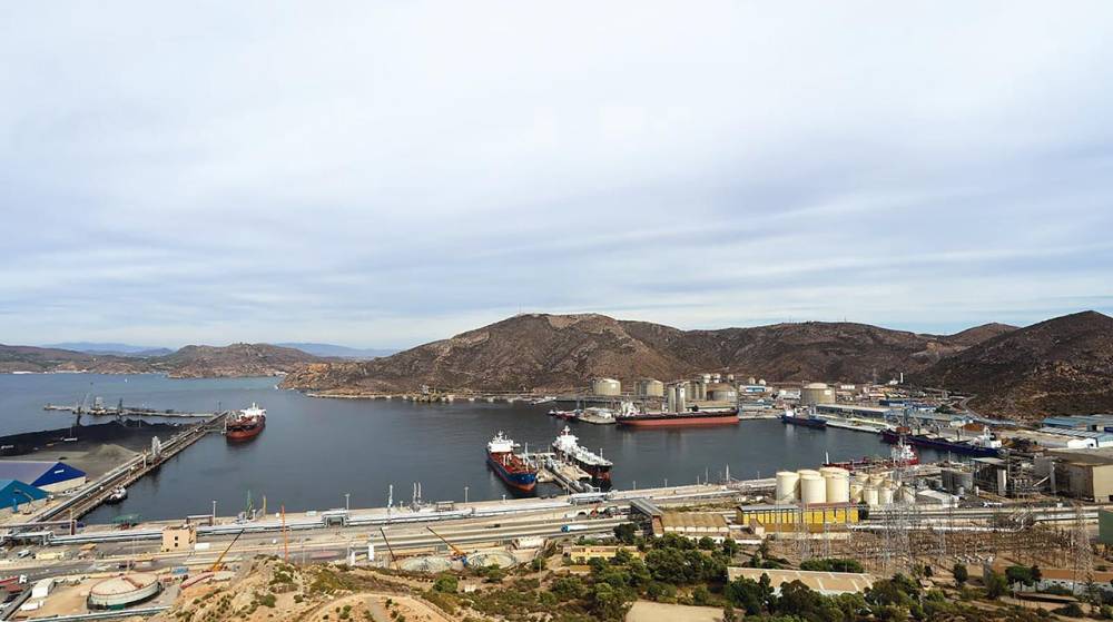 El Puerto de Cartagena dispara sus exportaciones por el carbón y derivados del petróleo