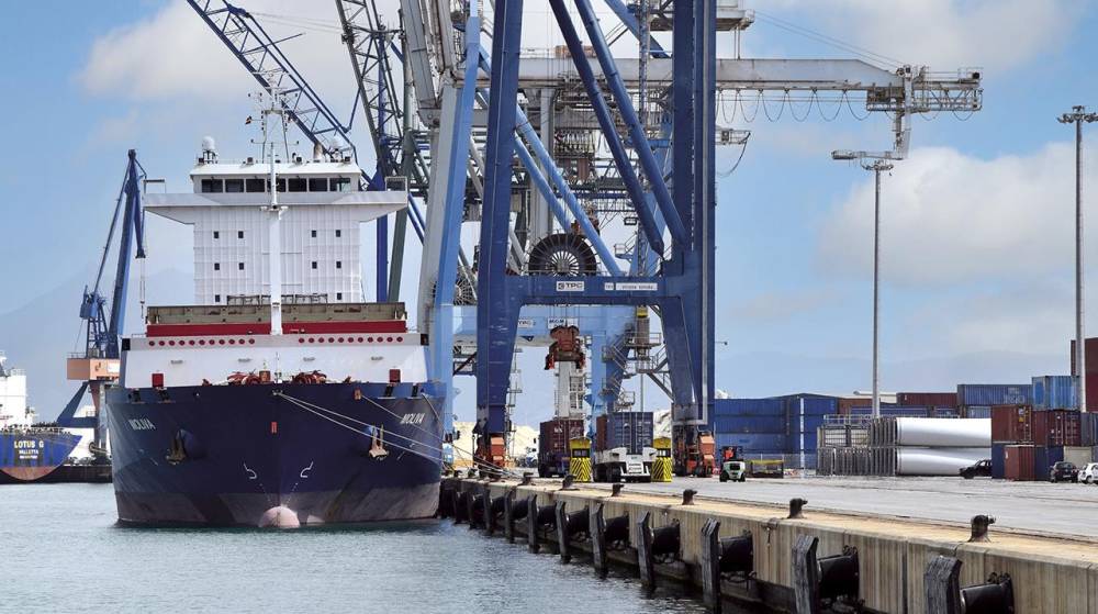 PortCastelló supera los nueve millones de toneladas hasta mayo y crece un 16,7%