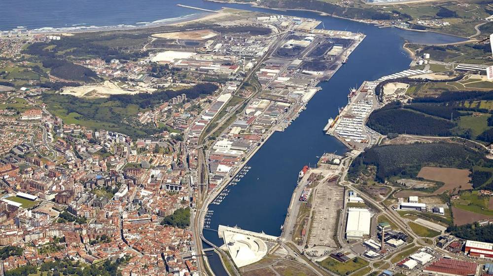 Transportes anuncia un convenio para impulsar el desarrollo del Puerto de Avilés