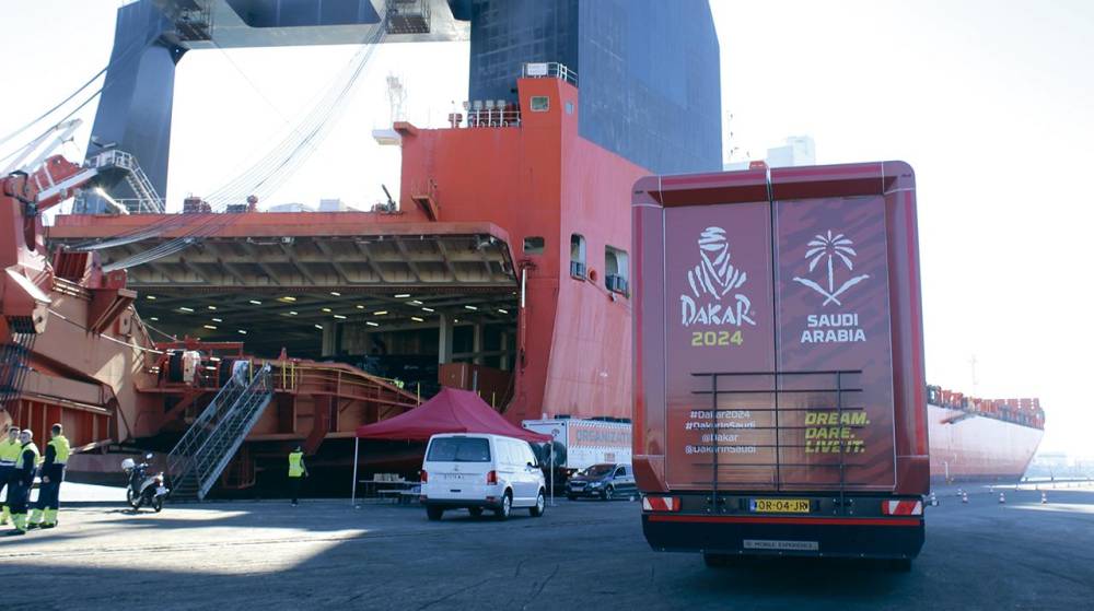 El Dakar retorna al Puerto de Barcelona a bordo de Ignazio Messina