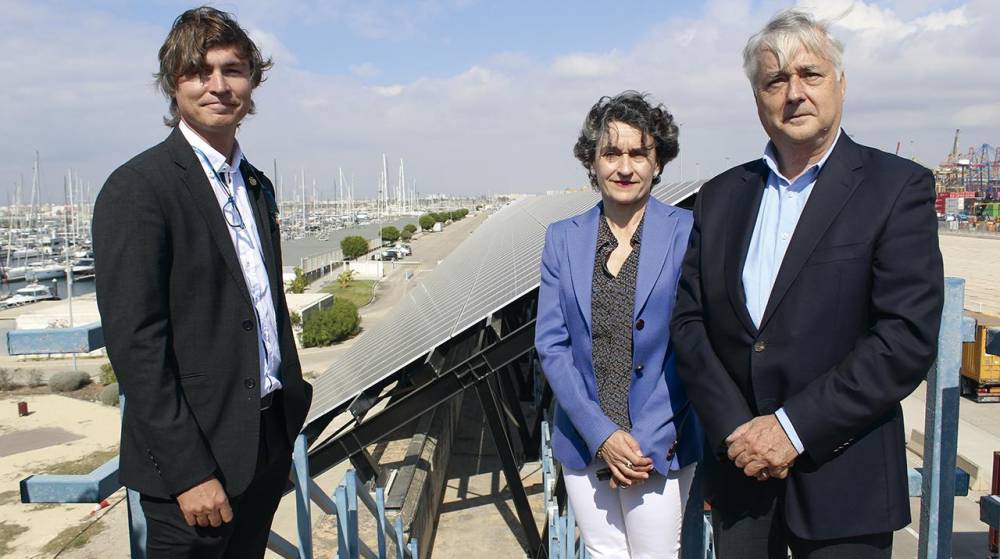 Valenciaport estudia implantar la cuarta planta fotovoltaica en el Muelle de la Xità del puerto de Valencia