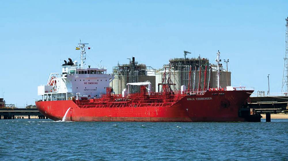 El Puerto de Huelva tendrá una nueva terminal de graneles líquidos en el puerto exterior