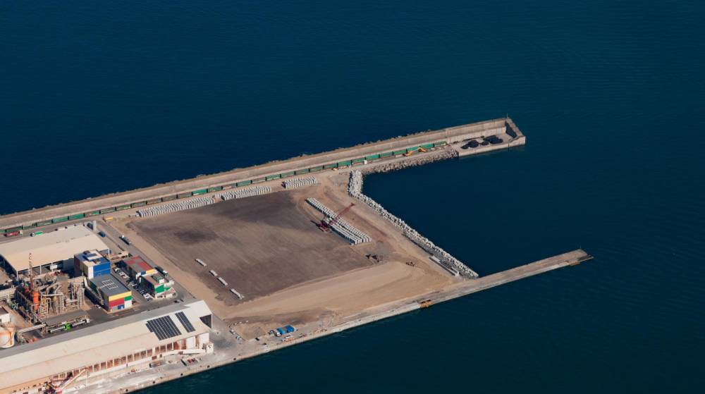 El nuevo Muelle AZ-0 añade 50.000 metros cuadrados al Puerto de Bilbao