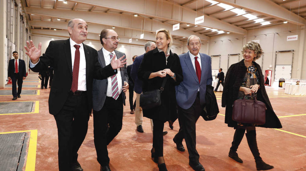El presidente de Arag&oacute;n inaugura la nueva planta de Transportes Callizo en la PLHUS