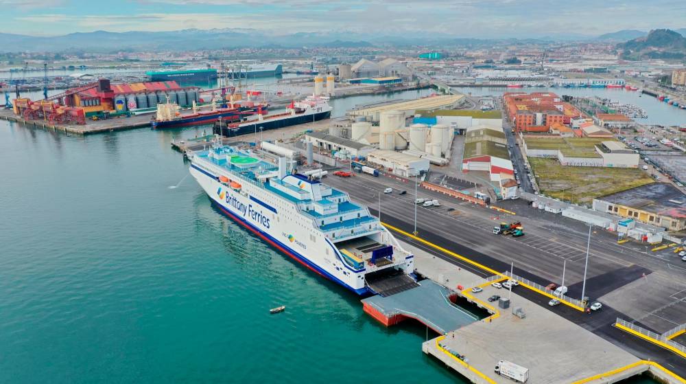 El Puerto de Santander recupera la conexión de Brittany Ferries con Irlanda