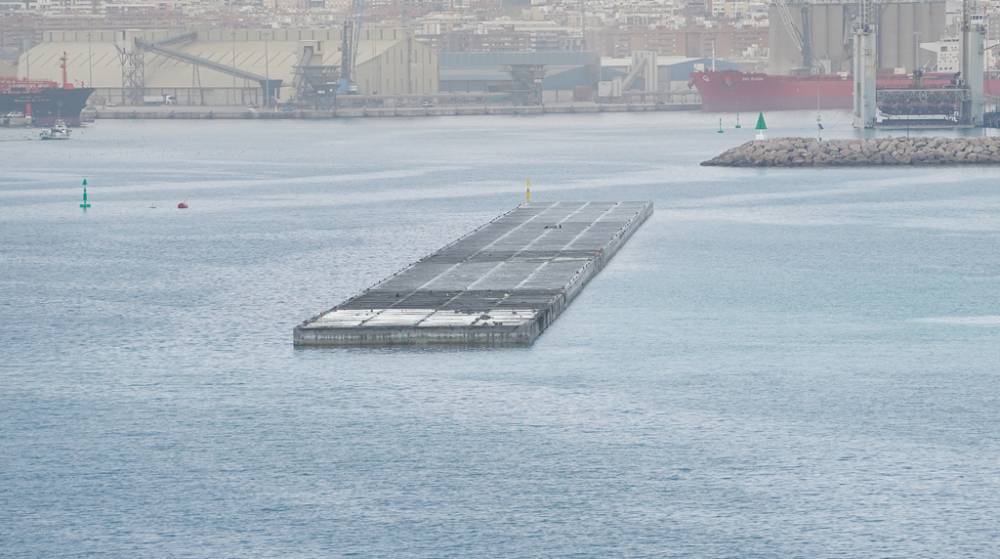 El nuevo muelle del Port de Tarragona llega casi al ecuador de su construcci&oacute;n