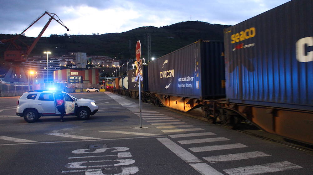 Sibport gestionar&aacute; la circulaci&oacute;n en la red ferroviaria del Puerto de Bilbao